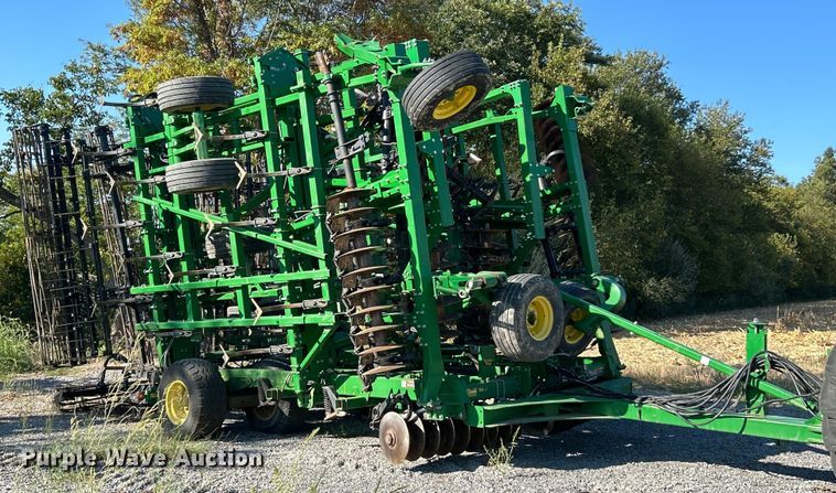 2018 John Deere 2330 mulch finisher - YA1142
