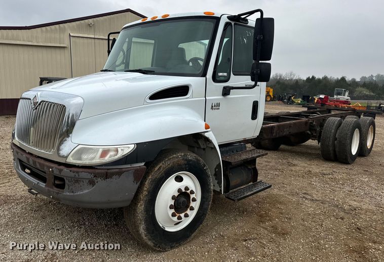 2006 International 4400 truck cab and chassis - EN4500