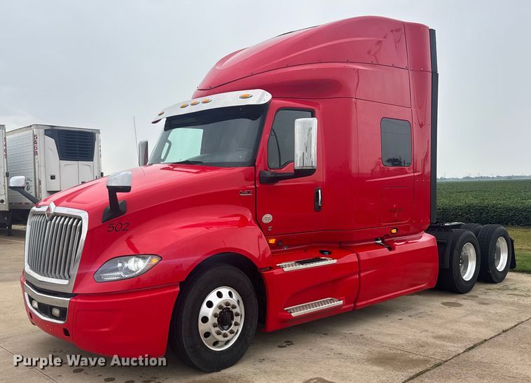 2019 International LT625 semi truck - ER2394