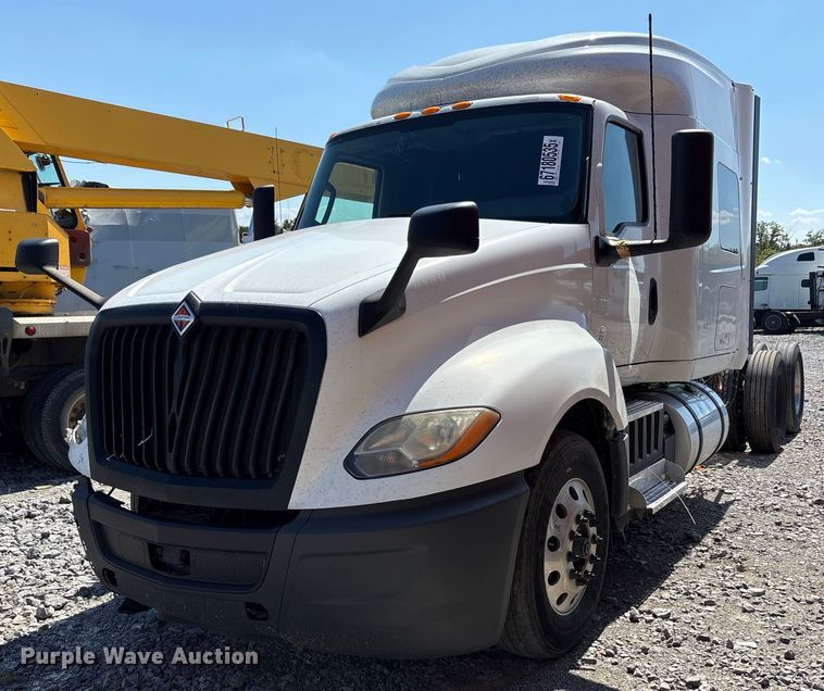 2019 International LT625 semi truck - YA0792