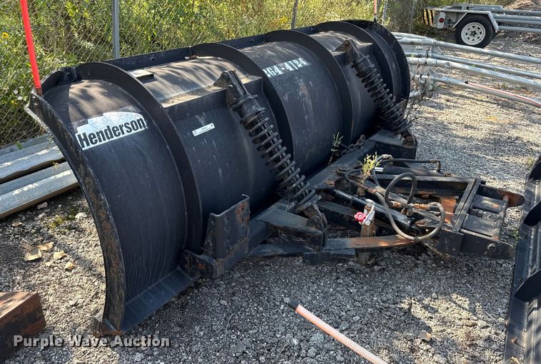 Henderson snow plow - DY8159