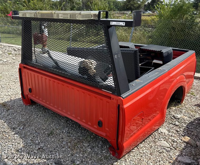 Ford pickup truck bed - DY8169