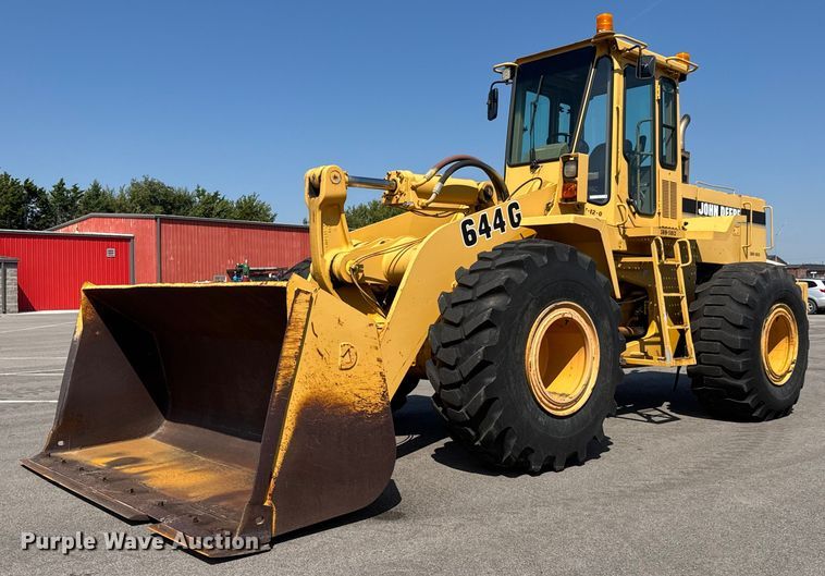 1993 John Deere 644G wheel loader - EM8112