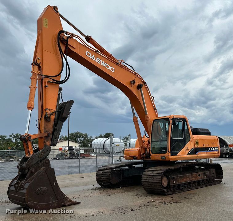 2006 Daewoo Solar 300LC-V excavator - ET4626