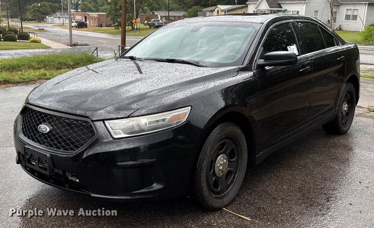 2013 Ford Taurus Police Interceptor  - DU1330