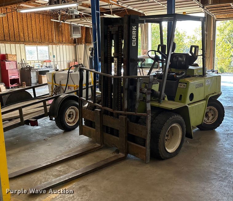 Clark C500 forklift - DU1370