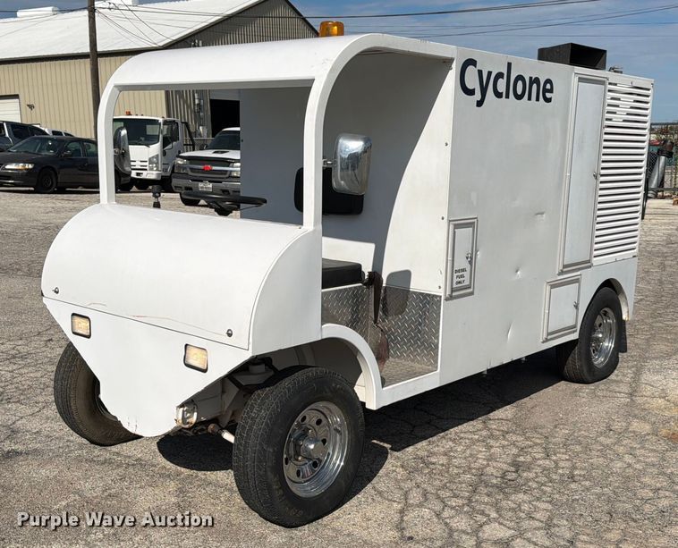 Nilfisk-Advance Cyclone 4500 4WS surface cleaner - DX5825