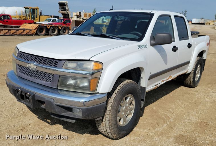 2008 Chevrolet  Colorado Crew Cab pickup truck - DZ6604