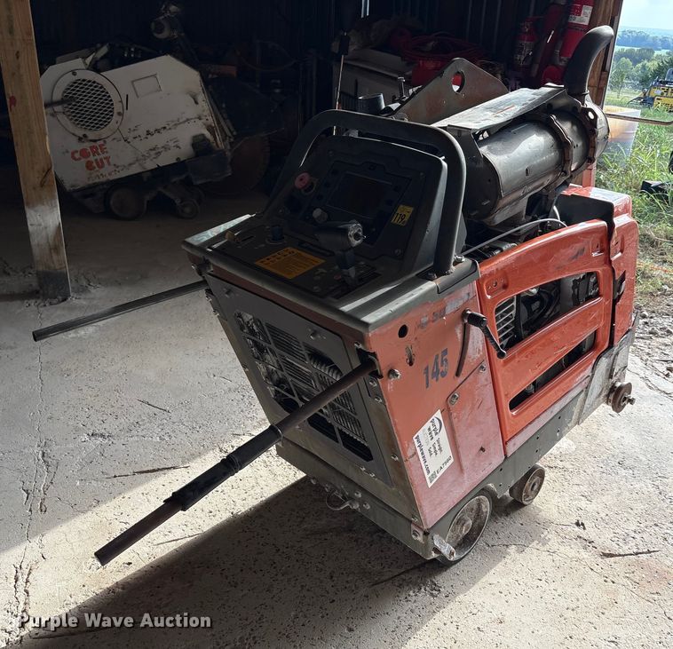 2014 Husqvarna FS5000D concrete saw - EA7560