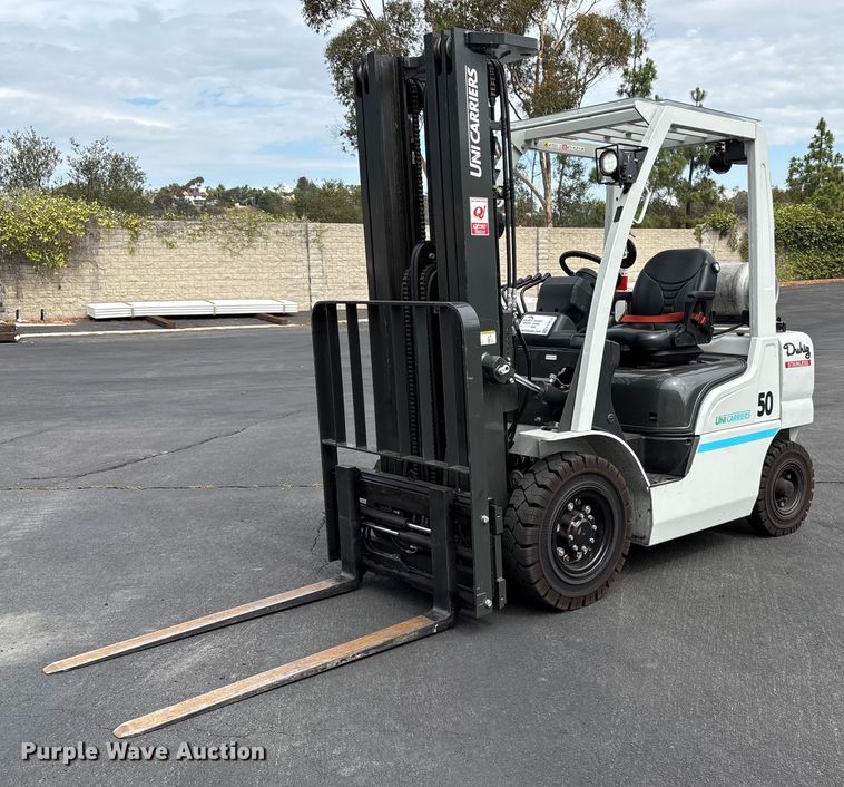 2018 UniCarriers PF50 forklift - EC8015