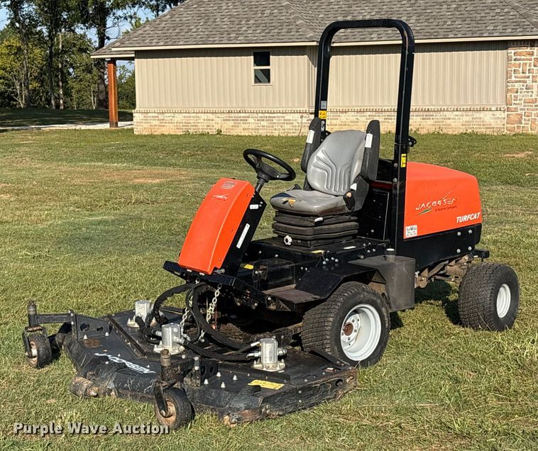 Jacobsen Turfcat lawn mower - EH7523