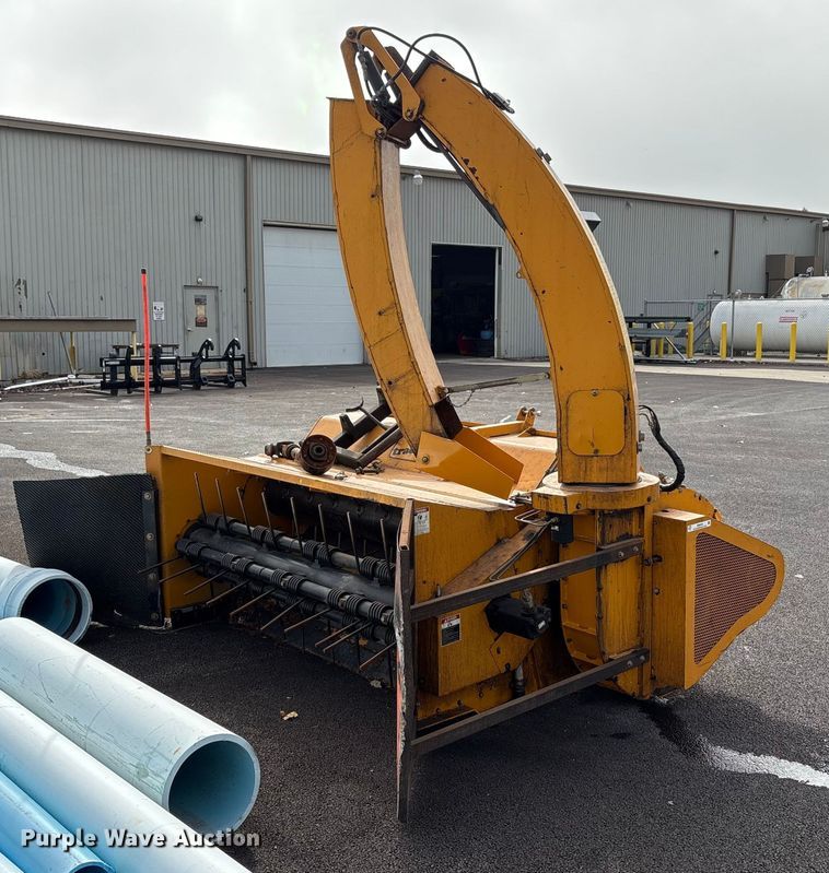 Trackless Vehicles Limited LL leaf loader - EM6049