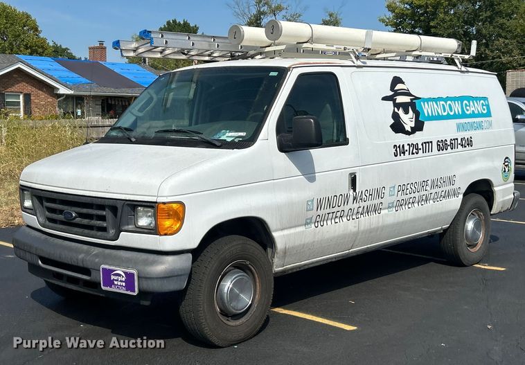 2006 Ford E250 van - ET3464