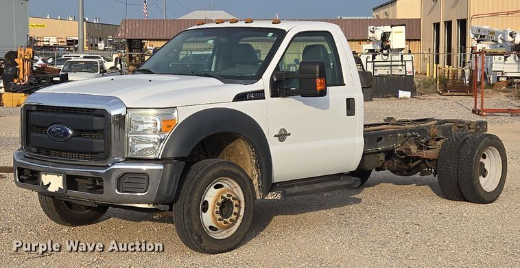 2016 Ford F550 truck cab and chassis - EU3694