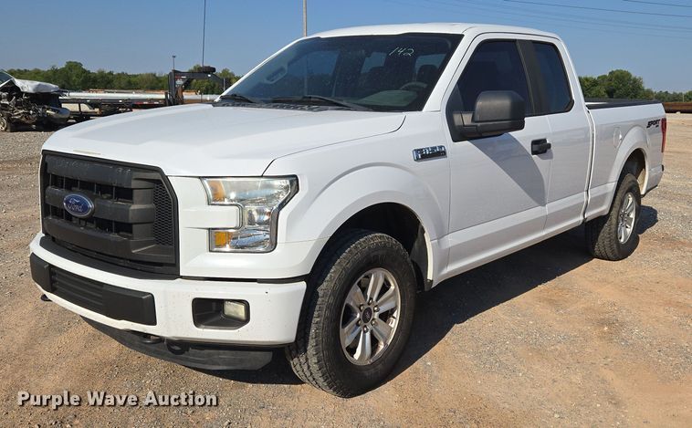 2015 Ford F150 SuperCab pickup truck - EU3723