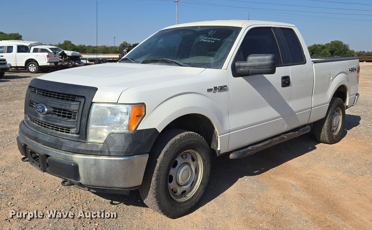 2013 Ford F150 SuperCab pickup truck - EU3724