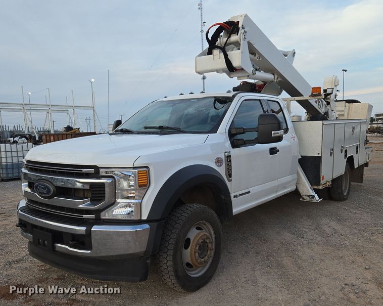 2020 Ford F550 bucket truck - EU3738