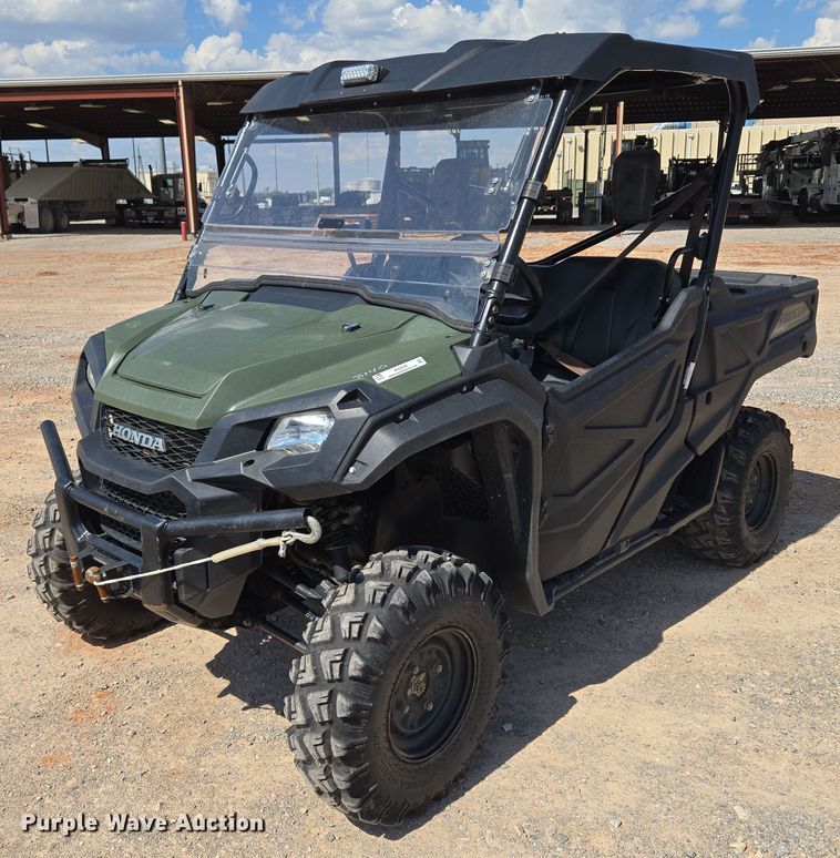2019 Honda Pioneer 1000 utility vehicle - EU3744