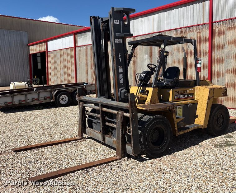 Caterpillar DP70 forklift - EU4667