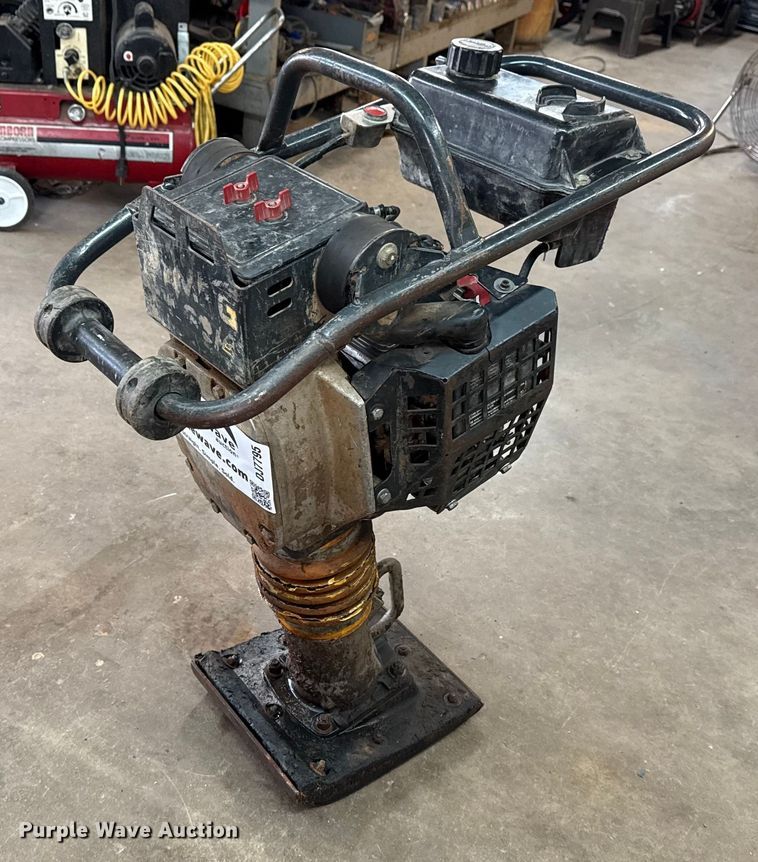 2006 Bomag BT 60/4 plate compactor - DJ7795