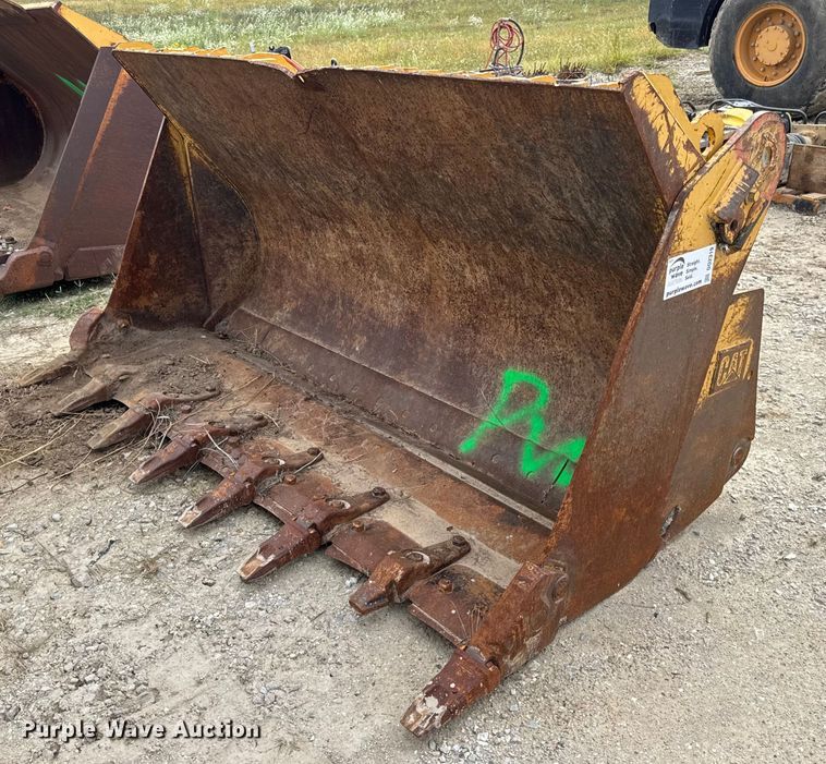 2009 Caterpillar 286-0049 track loader four-in-on bucket - DO2319