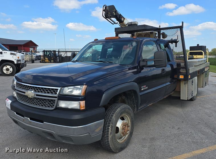 2005 Chevrolet 3500 Ext. Cab utility / service truck - DP8840