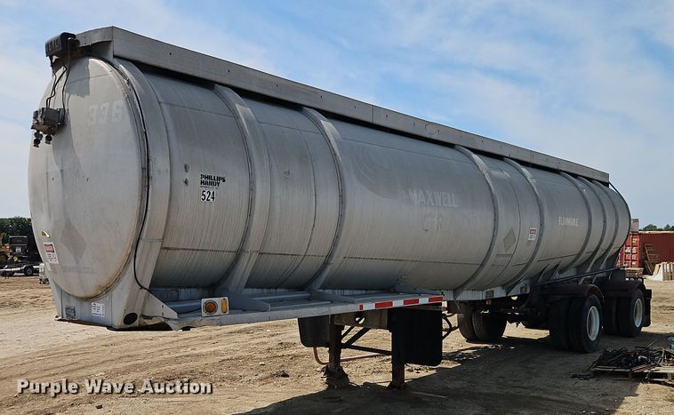 1960 Heil tank trailer - DW6603