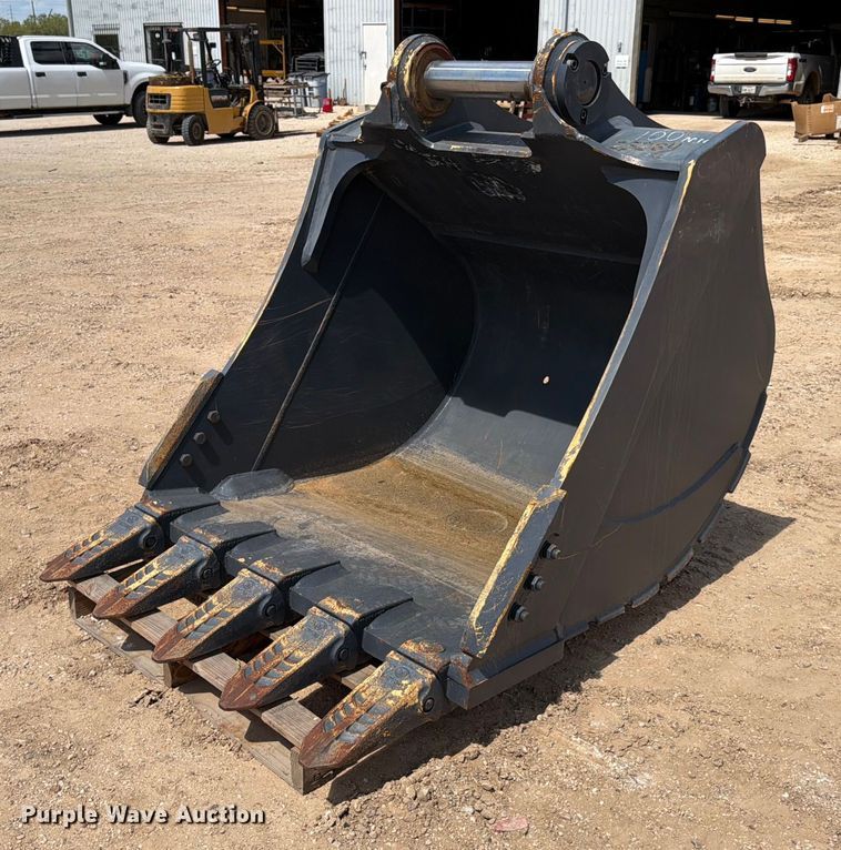 Xuzhou Xugong XE360.021 excavator bucket - DX5822
