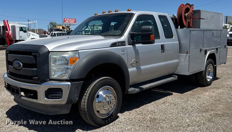 2013 Ford F450 Super Duty SuperCab utility / service truck - DY0030