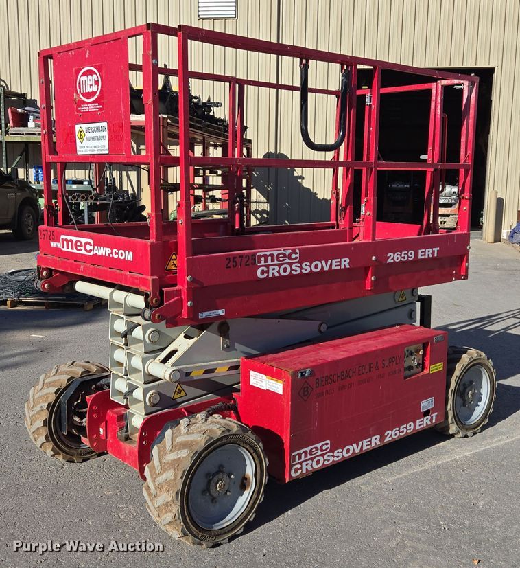 2017 MEC Crossover 2659 ERT scissor lift - DY1266