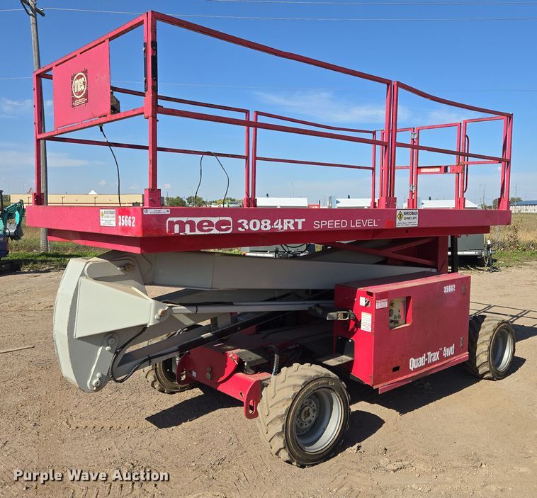 2013 MEC 3084RT scissor lift - DY1287