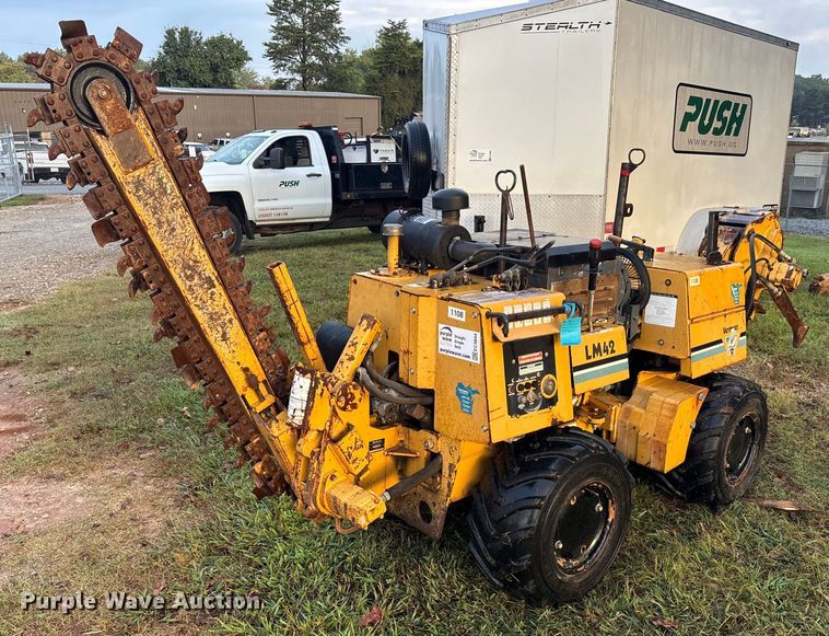 2005 Vermeer LM42 trencher - EC3844