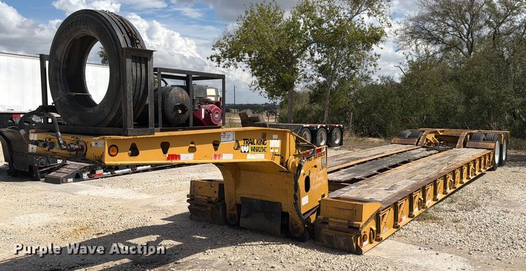 2002 Trail King HG Series lowboy equipment trailer - ED5924