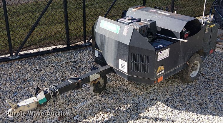 2023 MI-T-M HMT-4004-0MGH pressure washer trailer - EF0980