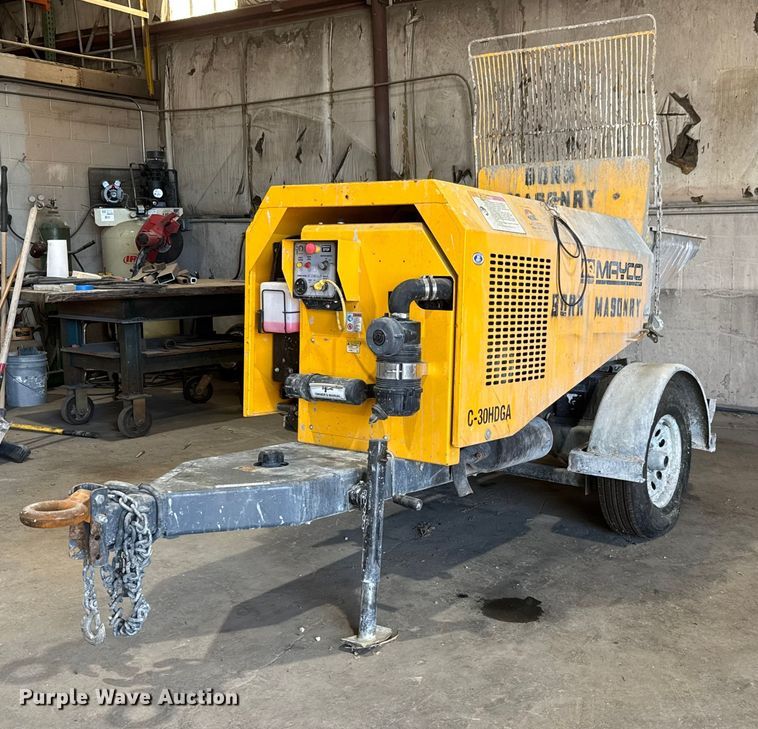 Multiquip Mayco C-30HDGA concrete pump - EM8148