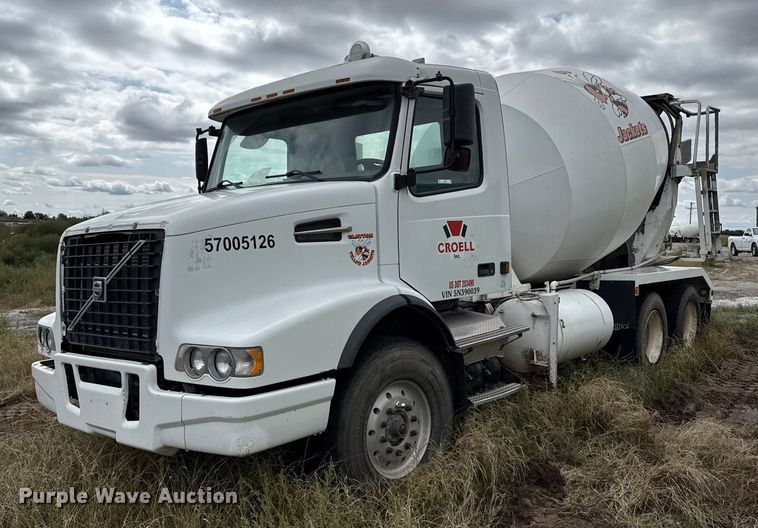 2005 Volvo VHD ready mix truck - EP0664