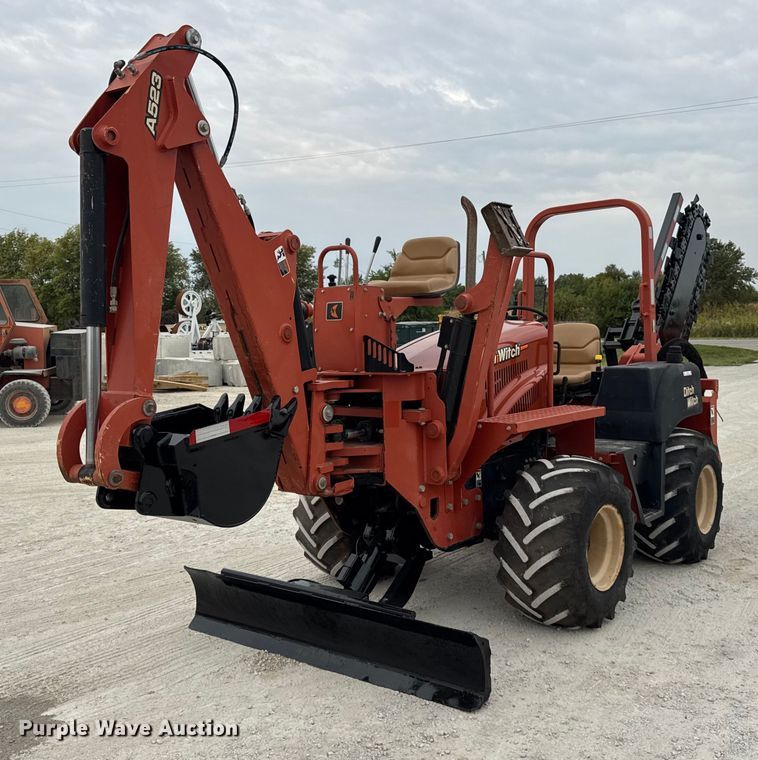 2010 Ditch Witch RT80 trencher - ER0119