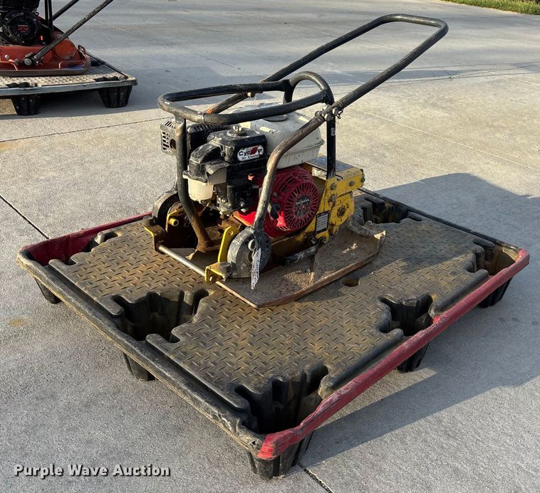 Bomag plate compactor - ET4677