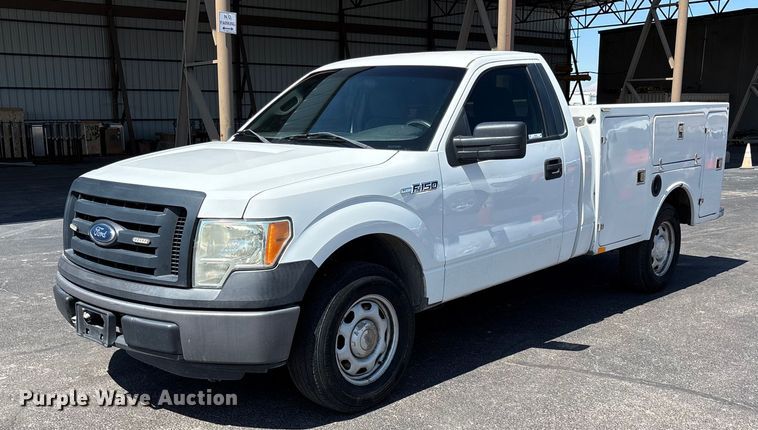 2011 Ford F150 utility bed pickup truck - EU4651