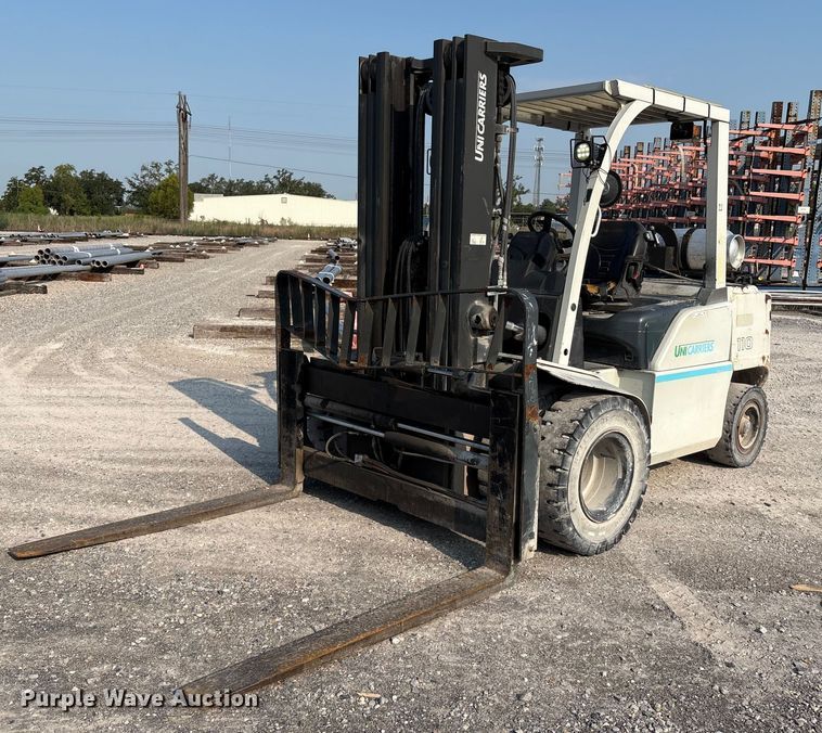 2015 UniCarriers PF110YLP forklift - EU7006
