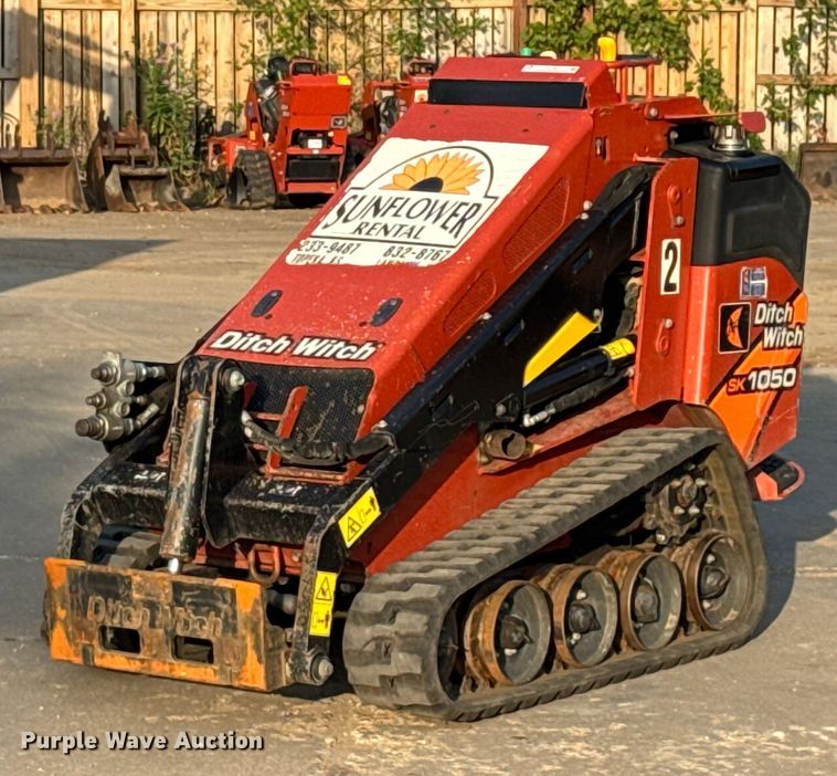2021 Ditch Witch SK1050 compact utility loader - EV1853