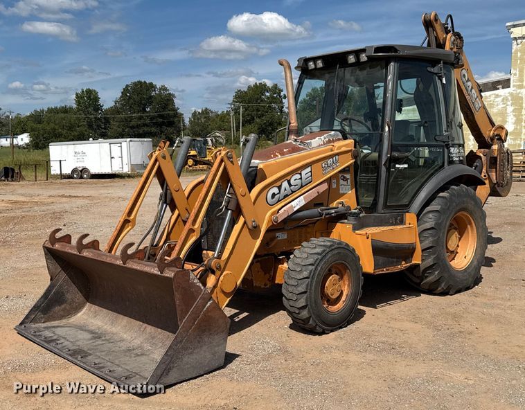 2013 Case 580 Super N backhoe - GH9389