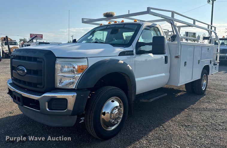 2013 Ford F450 Super Duty utility / service truck - NU9619