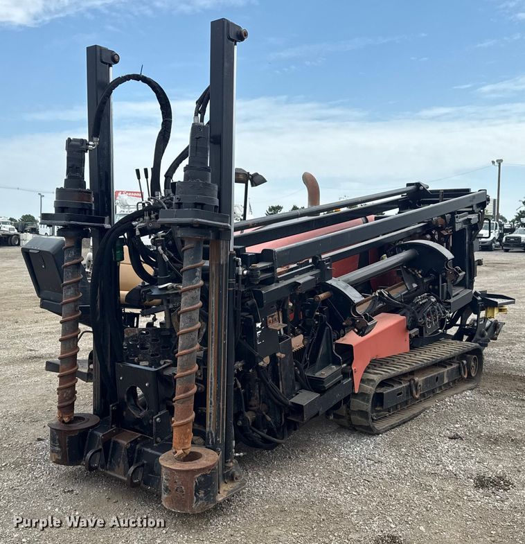2011 Ditch Witch JT3020 All Terrain directional boring unit - NU9656