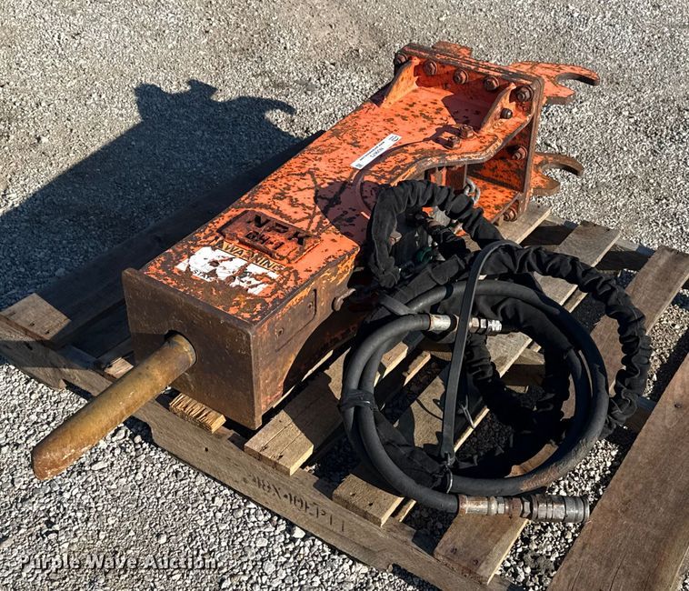 NPK GH-1 breaker - NU9673