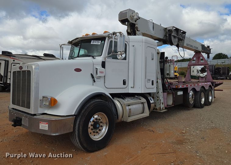 2012 Peterbilt 365 crane truck - YA1101