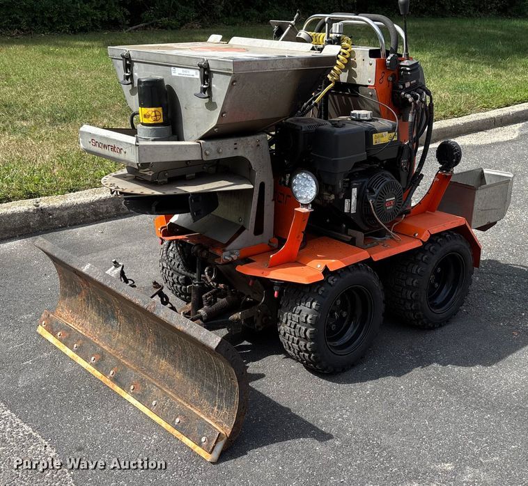 Zx4 Snowrator snow pusher - EV4015