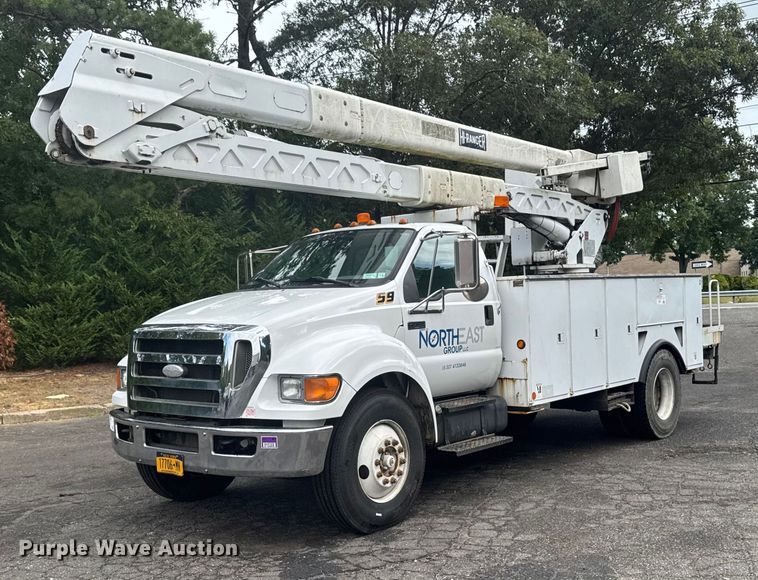 2008 Ford F750 bucket truck - EV4065