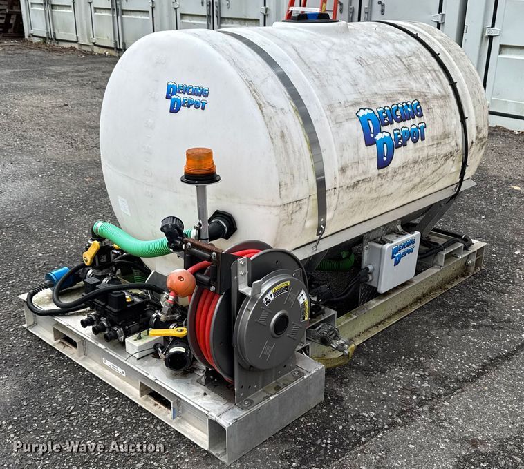 Deicing Depot deicing skid - EV4079