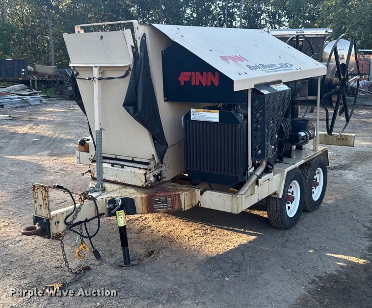 2016 Finn BB302-21 bark blower - EV4097
